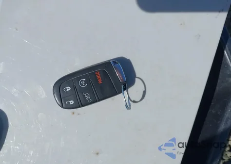 2017 Jeep Compass Limited z USA, uszkodzony, nr VIN 3C4NJDCBXHT607190